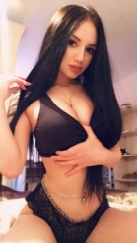 Аня